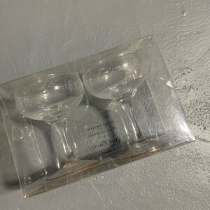 NEW - Style Me Pretty Bride & Groom Wedding Champagne Glasses Gold Trim - see